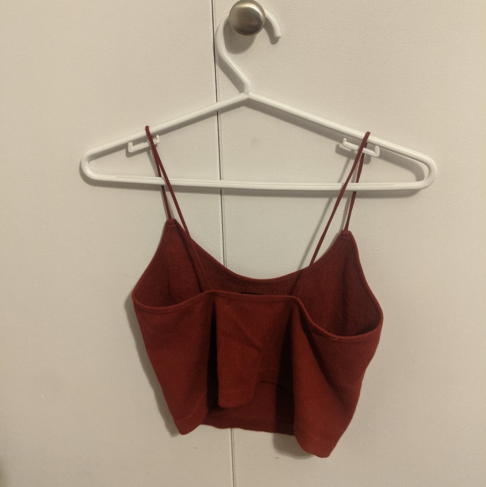 Red top - Picture 2 of 2